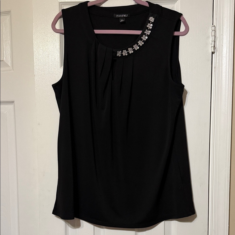 💜 Roz & Ali Black Tank Top Blouse
